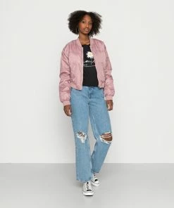 Even&Odd LIZ SMILE DAISY TEE - Print T-shirt - Black 8 Even&Odd LIZ SMILE DAISY TEE - Print T-shirt - Black -Even&Odd Sales Store 7f3135f3852b4623ac2f80d00fa40679