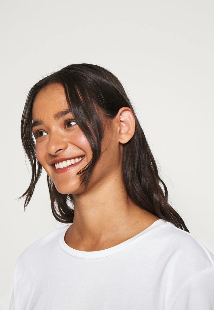 Even&Odd Basic T-shirt - White 6 Even&Odd Basic T-shirt - White - Image 4