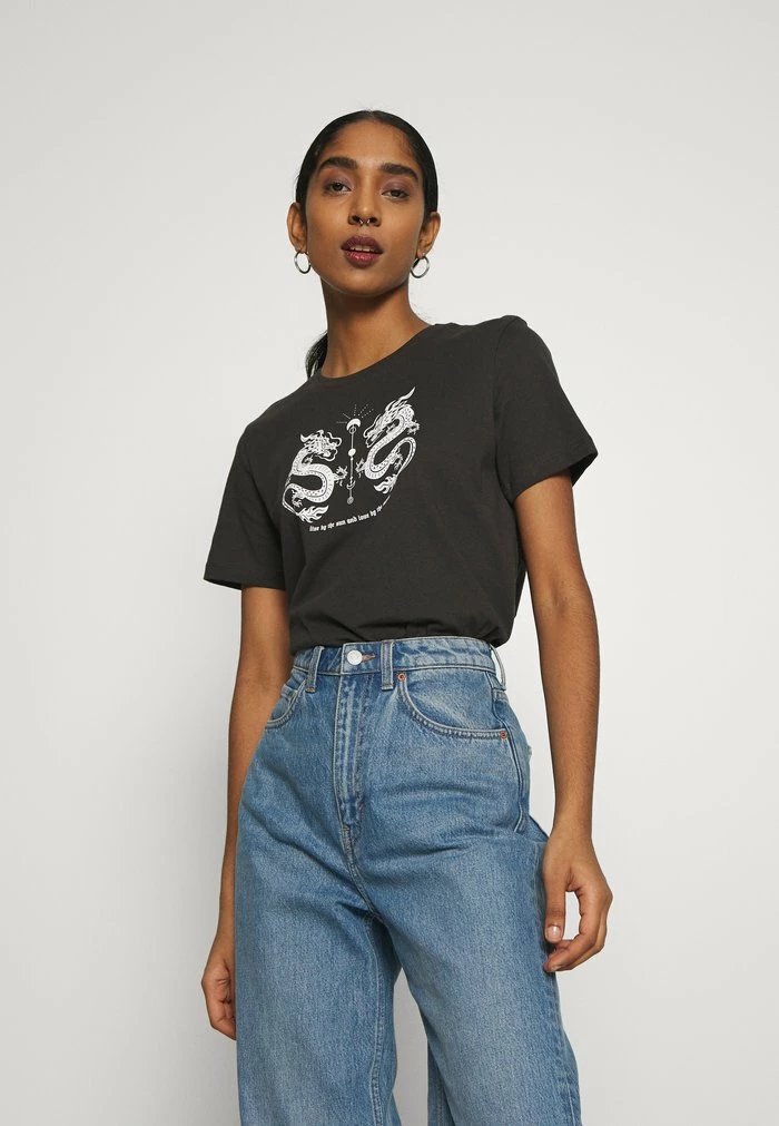 Even&Odd HATTIE MIRRORED DRAGONS TEE - Print T-shirt - 801 - Anthracite 3 Even&Odd HATTIE MIRRORED DRAGONS TEE - Print T-shirt - 801 - Anthracite