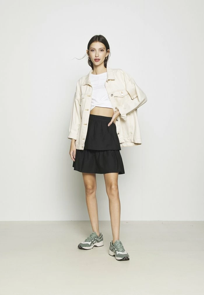 Even&Odd Print T-shirt - White 4 Even&Odd Print T-shirt - White - Image 2