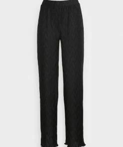 Even&Odd Plisse Scallop Hem Trouser - Trousers - Black -Even&Odd Sales Store 8c6613d5da9b445289742ec1af17adcf