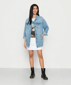 Even&Odd DRESS WITH BIG PLACEMENT - Jersey Dress - White/multi Coloured -Even&Odd Sales Store 8d87981a313e4bea8c576a3538adc8ba