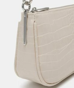 Even&Odd Handbag - Off-white 9 Even&Odd Handbag - Off-white -Even&Odd Sales Store 97063395c48145a5ac2556f67d6c10e8