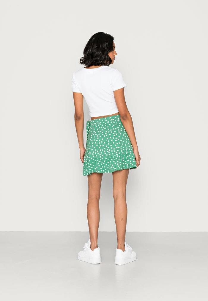 Even&Odd A-line Skirt - Green 5 Even&Odd A-line Skirt - Green - Image 3