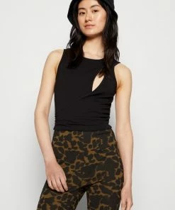 Even&Odd Top - Black 11 Even&Odd Top - Black -Even&Odd Sales Store 9921c8591db34308ac5b4bb8e172bd93