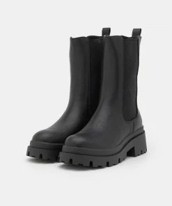 Even&Odd Platform Boots - Black -Even&Odd Sales Store 9b8977702e574fd98565b39ccb764c91