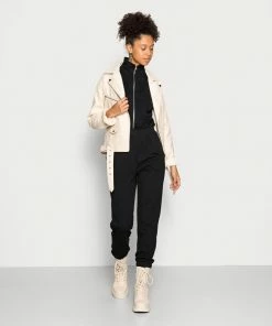 Even&Odd LONG SLEEVES ZIP - Jumpsuit - Black -Even&Odd Sales Store a480dbf5af804e48bedb226fe382ba36