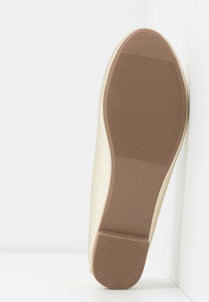 Even&Odd Ballet Pumps - Gold 9 Even&Odd Ballet Pumps - Gold - Image 7