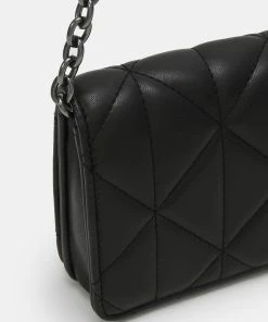 Even&Odd Across Body Bag - Black -Even&Odd Sales Store a855fec94ff1474dbb29c47d8fa3919b