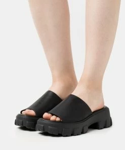 Even&Odd Heeled Mules - Black