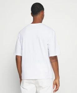 Even&Odd UNISEX - Print T-shirt - White -Even&Odd Sales Store ab6e0859c66f4f4288dcad9e88d91370