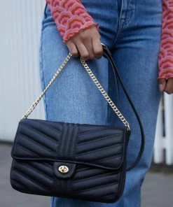 Even&Odd Across Body Bag - Black -Even&Odd Sales Store ae2c486f5fbd476bbe0724f505dec46c