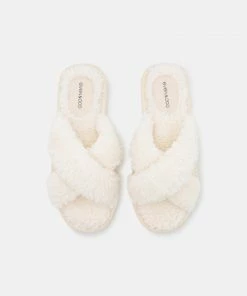Even&Odd Slippers - Off-white 13 Even&Odd Slippers - Off-white -Even&Odd Sales Store b05335f82623483a90fc3e64e9e78e39