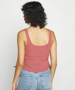 Even&Odd Top - Red -Even&Odd Sales Store b193aa57d5544481a6709f4dad8f9f69