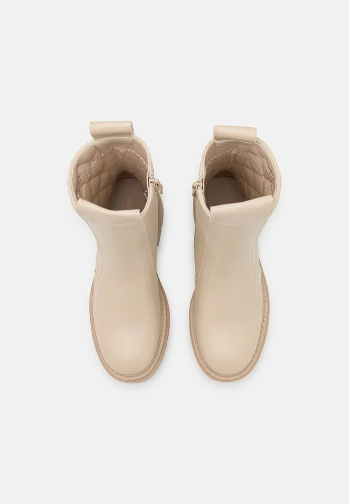 Even&Odd Platform Ankle Boots - Off White 8 Even&Odd Platform Ankle Boots - Off White - Image 6