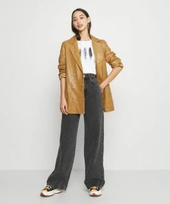 Even&Odd Print T-shirt - White -Even&Odd Sales Store bce253f9d3964ab39349f8aec425fae5