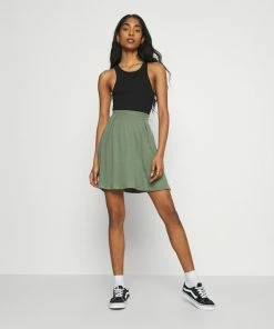 Even&Odd 2 PACK - A-line Skirt - Black/light Green
