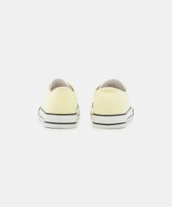 Even&Odd DISNEY MICKEY MOUSE - Trainers - Light Yellow 11 Even&Odd DISNEY MICKEY MOUSE - Trainers - Light Yellow -Even&Odd Sales Store c3431ea381c34076a3b4a9c3d18f09d9