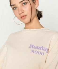 Even&Odd Sweatshirt - Off White -Even&Odd Sales Store c96e4f554ba7433da34643879ff57c06