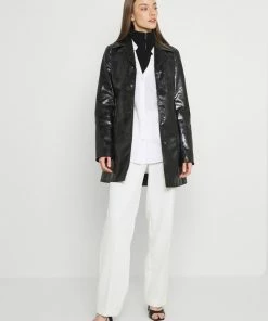 Even&Odd Cape - Black -Even&Odd Sales Store c9ad1d46fae24442ae540fe77a2c06a7