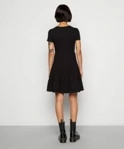 Even&Odd 2ER PACK - Jersey Dress - Black/pink -Even&Odd Sales Store ca2a151072ac4e9ba4931ad33f385a01