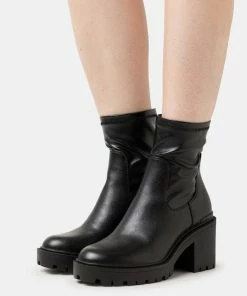 Even&Odd Classic Ankle Boots - Black