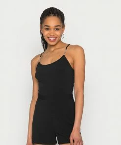 Even&Odd CHAIN STRAPS GOING OUT PLAYSUIT - Jumpsuit - Black/silver