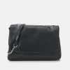 Even&Odd Handbag - Black -Even&Odd Sales Store d1db9eee63a945aea5ad9b569951b81c