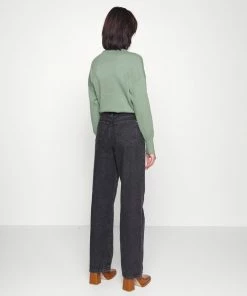 Even&Odd Straight Leg Jeans - Black Denim -Even&Odd Sales Store d21c30b38a2447bfabeb2700aeda979a