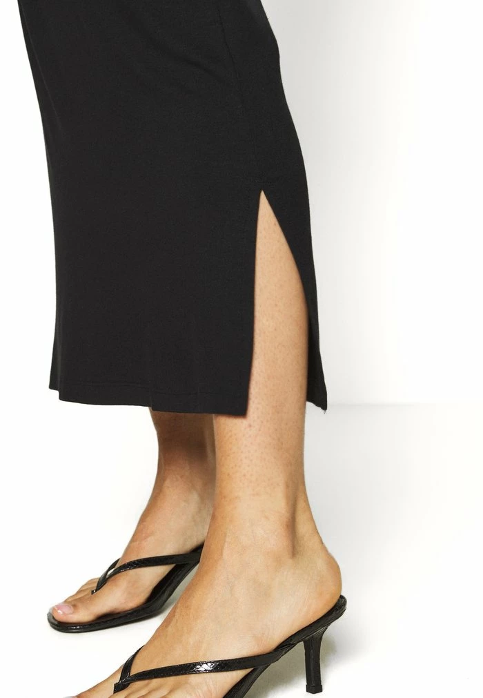 Even&Odd Maxi Skirt - Black 6 Even&Odd Maxi Skirt - Black - Image 4