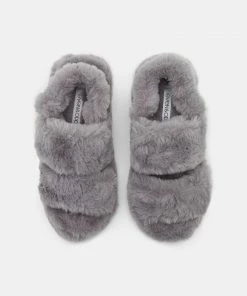 Even&Odd Slippers - Grey -Even&Odd Sales Store d616b1e2806643fb82a84af6efa25e24