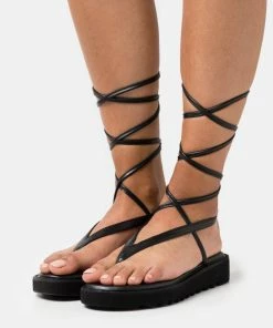 Even&Odd T-bar Sandals - Black
