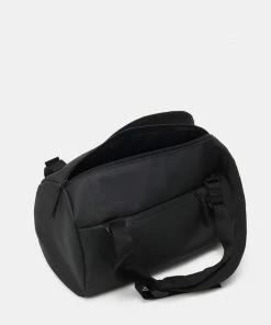 Even&Odd Sports Bag - Black -Even&Odd Sales Store d7ccc4895fc14f1596b2932111bbb59d