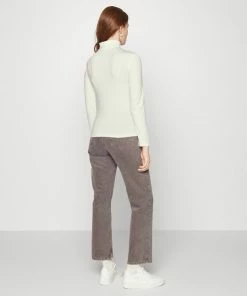 Even&Odd Long Sleeved Top - White 11 Even&Odd Long Sleeved Top - White -Even&Odd Sales Store dc93e986a1cf4273a54e737d1753ebb6