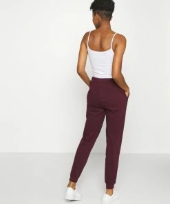 Even&Odd Regular Fit Jogger With Contrast - Tracksuit Bottoms - Dark Red 9 Even&Odd Regular Fit Jogger With Contrast - Tracksuit Bottoms - Dark Red -Even&Odd Sales Store dd4279dc2d574a04941ec662baa4c307