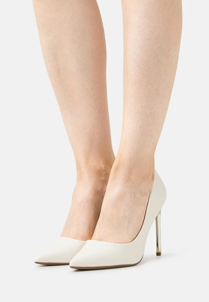 Even&Odd Classic Heels - White 3 Even&Odd Classic Heels - White