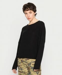 Even&Odd OVERSIZE CROPPED ROLLED EDGE JUMPER - Jumper - Black