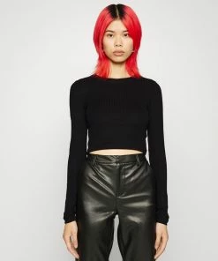Even&Odd Long Sleeved Top - Black