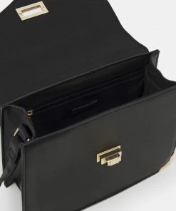 Even&Odd Across Body Bag - Black -Even&Odd Sales Store e3e9a2d4a33448c7a2ab1feea6ea4543