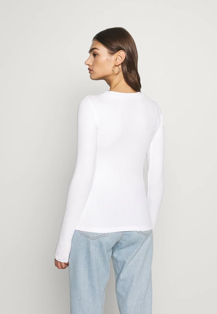 Even&Odd Long Sleeved Top - White 5 Even&Odd Long Sleeved Top - White - Image 3