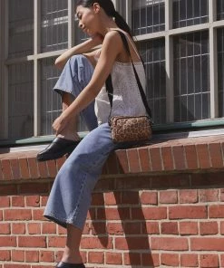 Even&Odd Across Body Bag - Tan