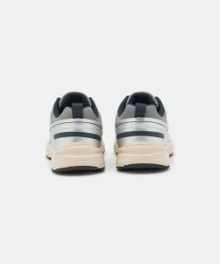 Even&Odd COMFORT - Trainers - White/silver/dark Blue -Even&Odd Sales Store e91c6986d9cf489884e6d65444f18481