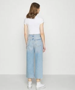 Even&Odd Wide Leg Cropped Jeans - Straight Leg Jeans - Light Blue Denim -Even&Odd Sales Store f156c46fe4ed43e6baf2cfb85d886f53