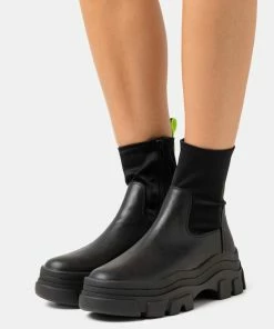 Even&Odd Platform Ankle Boots - Black
