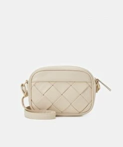 Even&Odd Across Body Bag - Off-white -Even&Odd Sales Store f5cee0ef911f4101894913dea4f76c3d