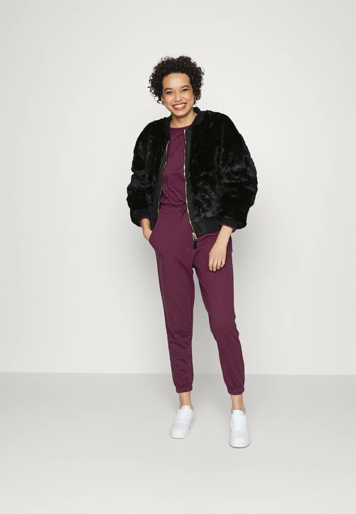 Even&Odd Jumpsuit - Bordeaux 4 Even&Odd Jumpsuit - Bordeaux - Image 2