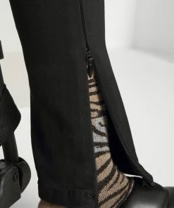 Even&Odd Jeans Skinny Fit - Black Denim 18 Even&Odd Jeans Skinny Fit - Black Denim -Even&Odd Sales Store fe9e4c155a214d3baa6c251671201e01